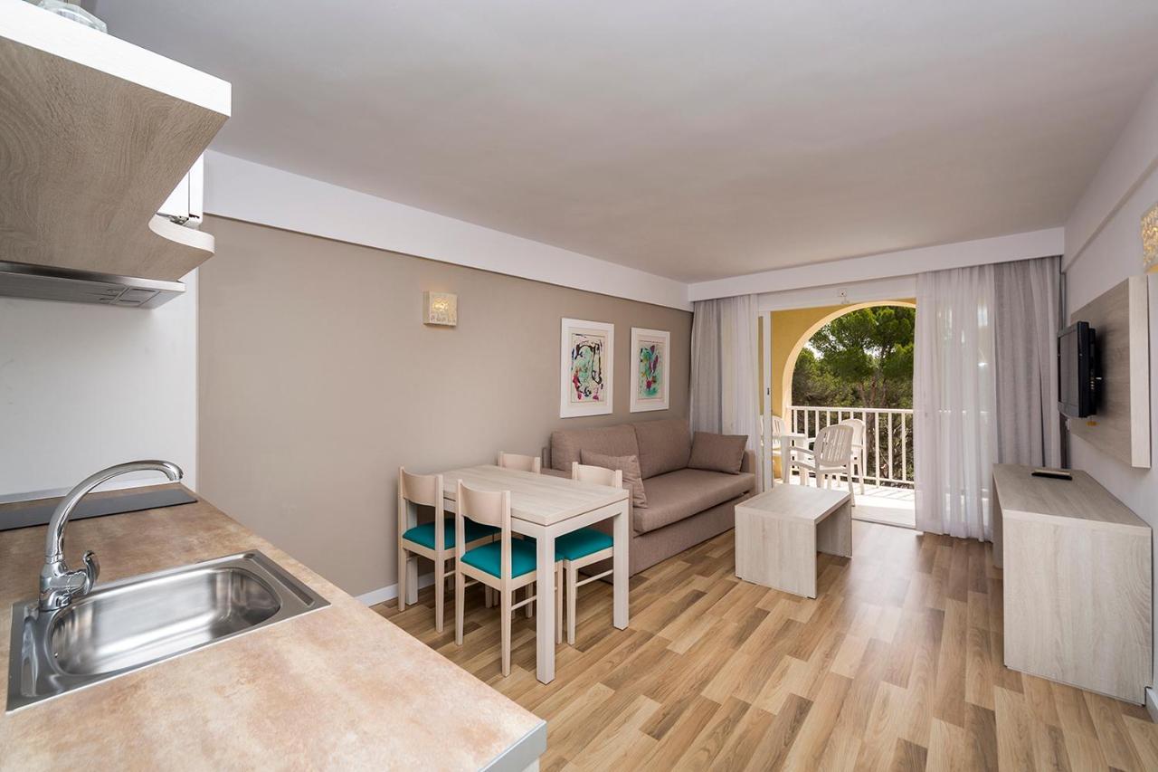 Apartahotel Comitas Floramar 4*