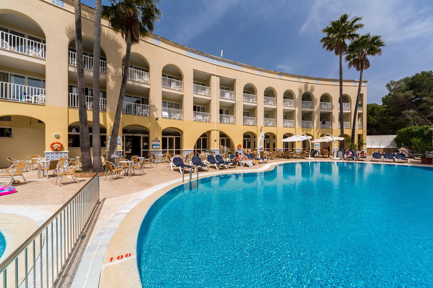 Apartahotel Comitas Floramar