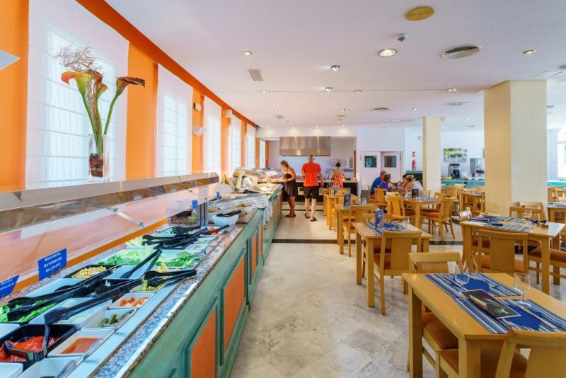 Apartahotel Comitas Floramar 4*